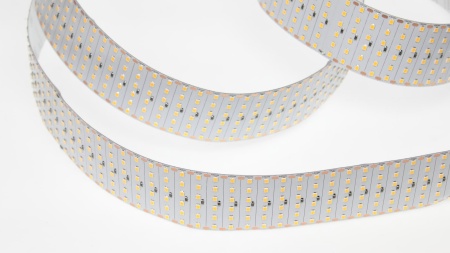 Светодиодная лента Lux Class, 2835, 600 led/m, шестирядная, warm white, 24V, 48W/m, IP20, X17