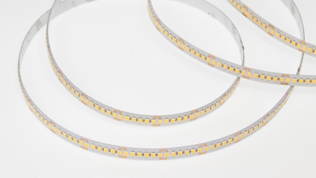 Светодиодная лента Class Premium, 2835, 240 led/m, однорядная, warm white, 24V, 24W/m, IP20, A73